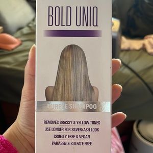 [BOLD UNIQ] purple shampoo